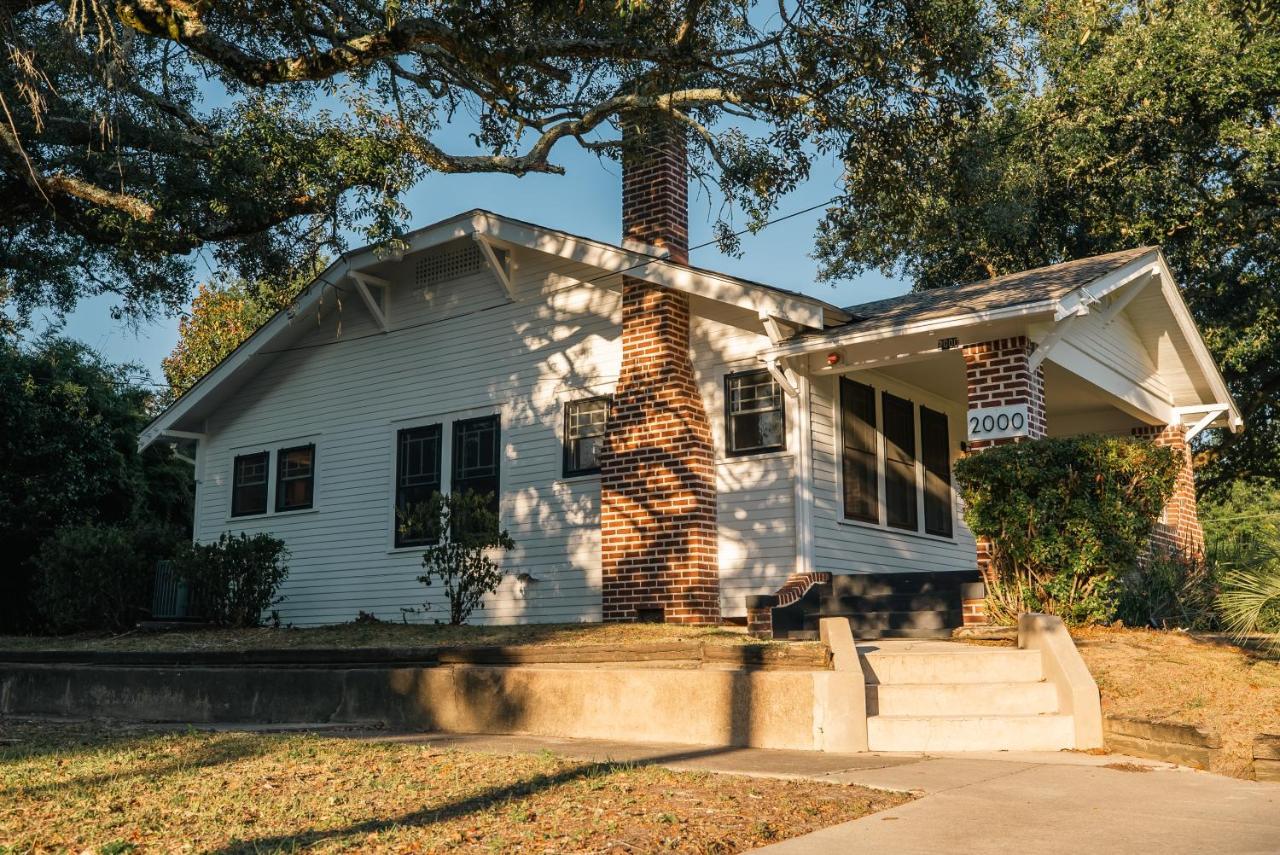 Gulf Coast Craftsman - Cozy, Charming & Central! Gulfport Extérieur photo